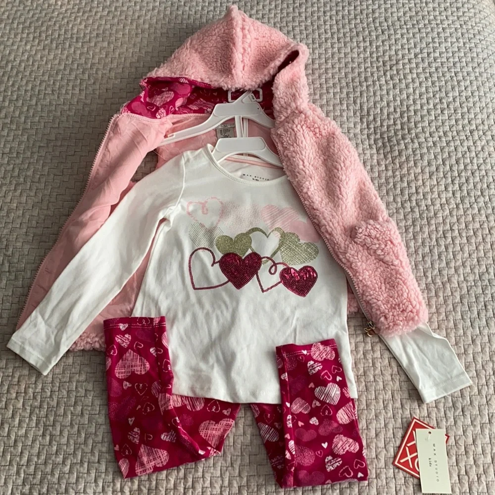Girls Max Studio 5/6 legging and vest set. - Picture 1 of 3